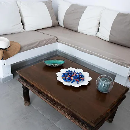 Mika Apartment